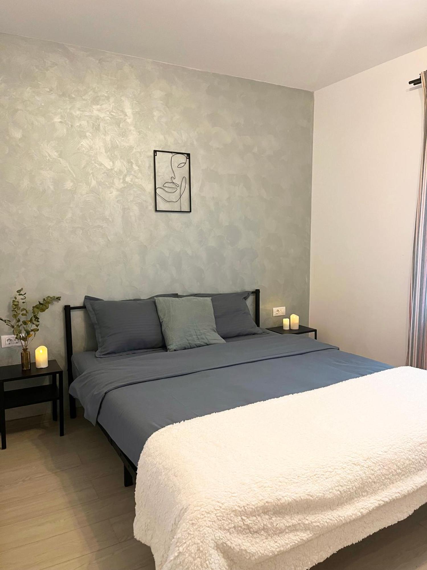 Superb Apartment 35 Voucere Vacanta Zero74Unu236Optsute Iasi Exteriör bild